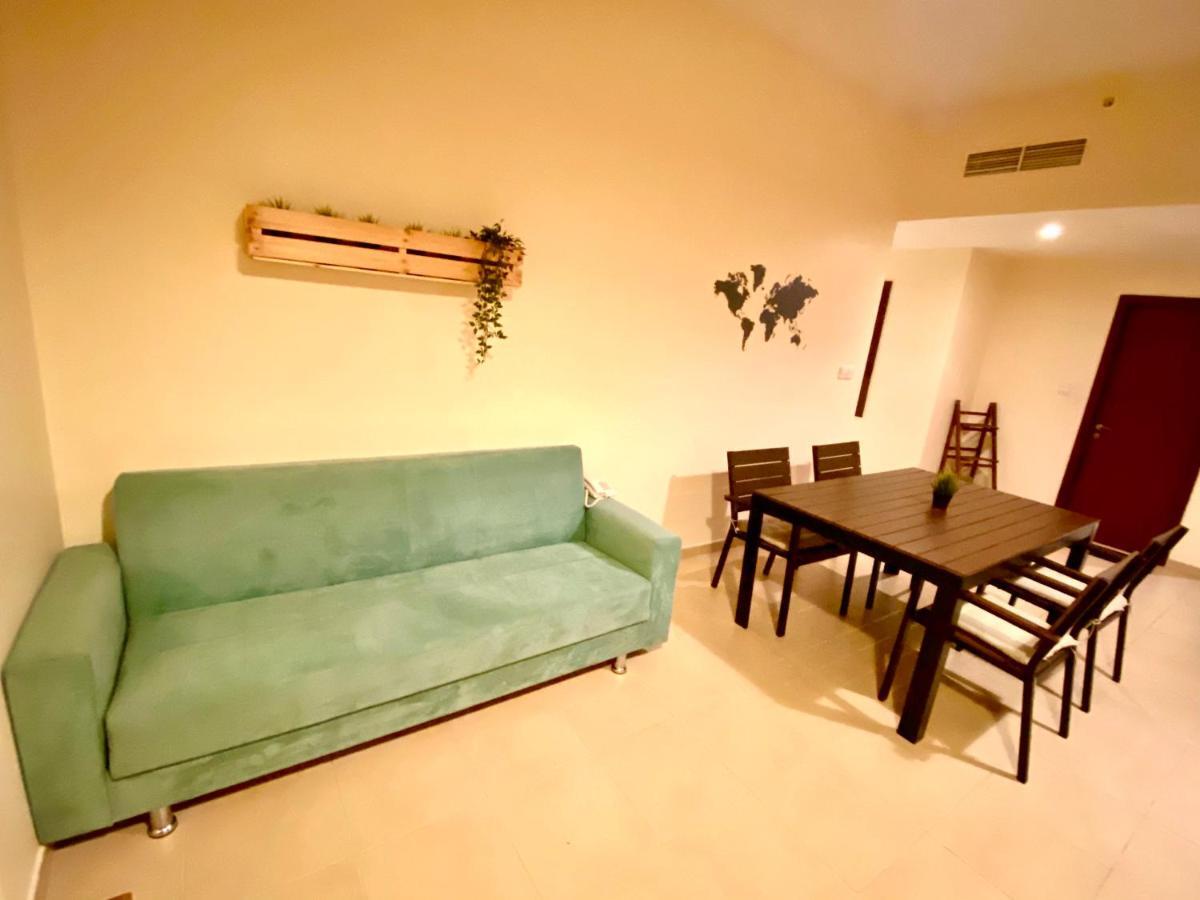 Bombay Backpackers Dxb (Adults Only) Hostel Дубай Екстериор снимка