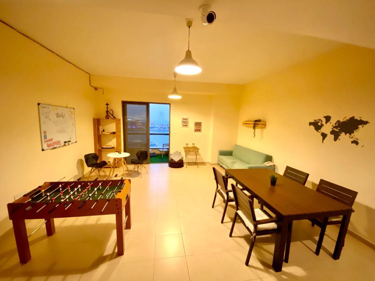 Bombay Backpackers Dxb (Adults Only) Hostel Дубай Екстериор снимка